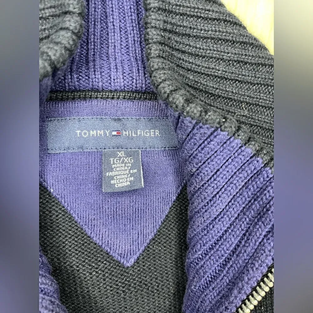 Tommy Hilfiger black zip up mock neck sweater sz XL